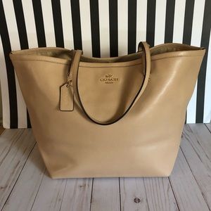 coach purses and handbags